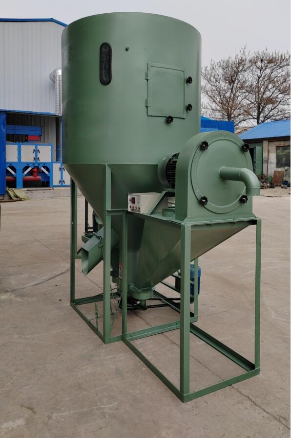Máy nghiền thức ăn gia súc